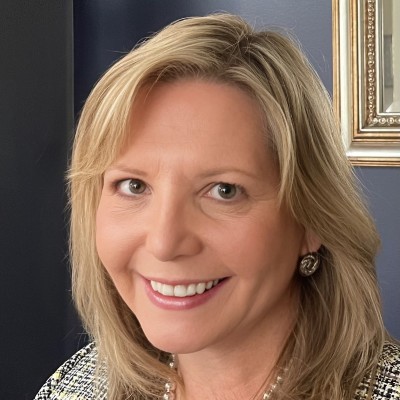 Alison D’Alessandro headshot